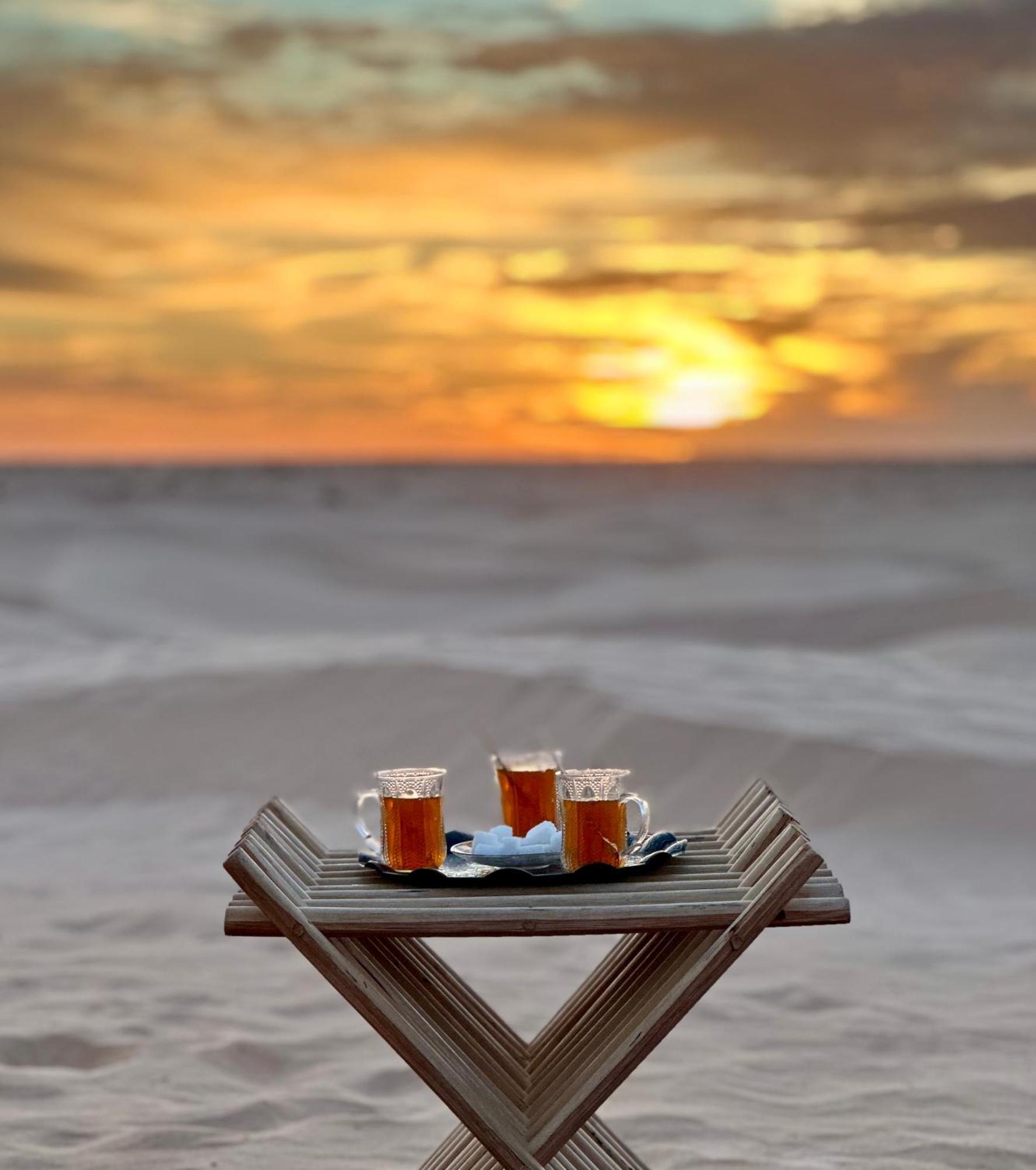 Luxury Camp Dunes Insolites Sabria Exterior photo